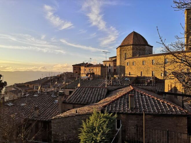 Volterra Tour + Salt Mine Visit by Shuttle From Lucca&Pisa - Itinerary