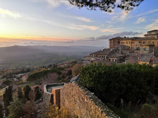 Volterra Tour + Salt Mine Visit by Shuttle From Lucca&Pisa - Background
