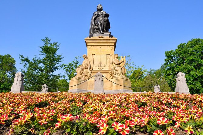 Vondelpark and Old West Neighbourhood: A Self-Guided Audio Tour - Common Questions