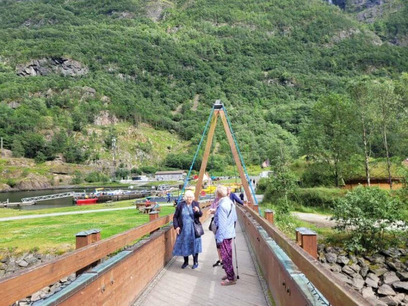 Voss: Tvindefossen Waterfalls Gudvangen & Flam Tour - FAQ