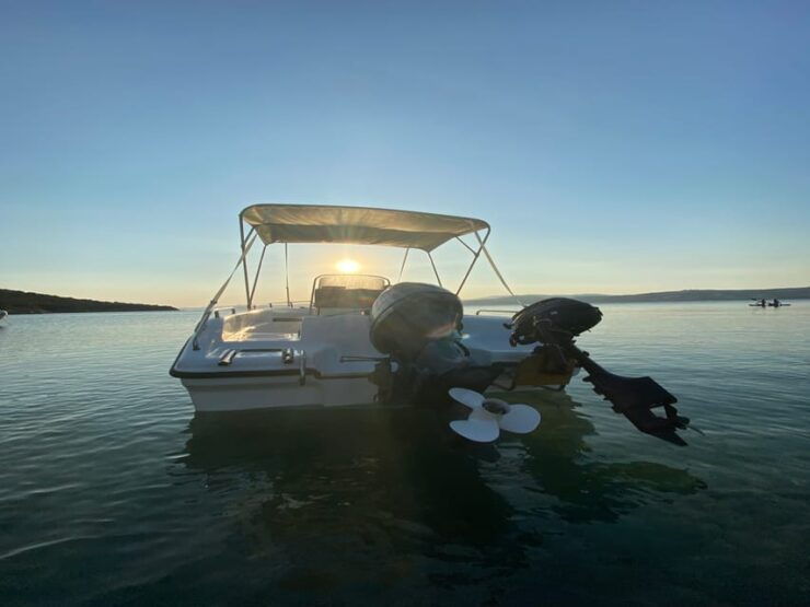 Vourvourou: Private Boat Trip in Diaporos Island - Pricing and Reservations