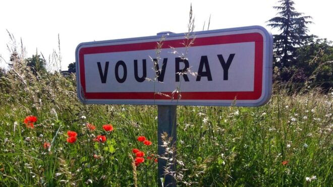 Vouvray Wine Half-Day Tour From Tours - Booking and Cancellation