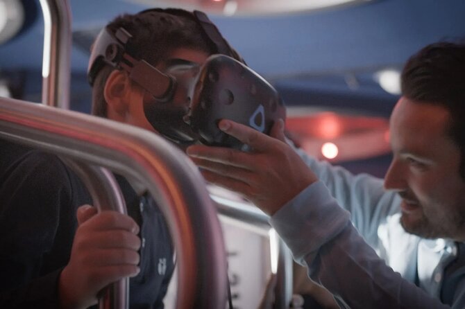 VR Experience: Hidden Paris and Paris Audio Guided Tour - Get Lost in the Charm of Paris With VR Experience