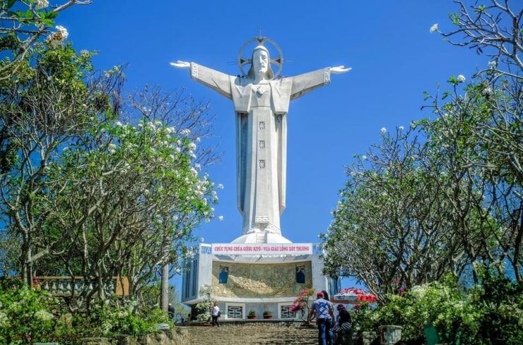 Vung Tau Beach Group Tour 1 Day - Itinerary Details