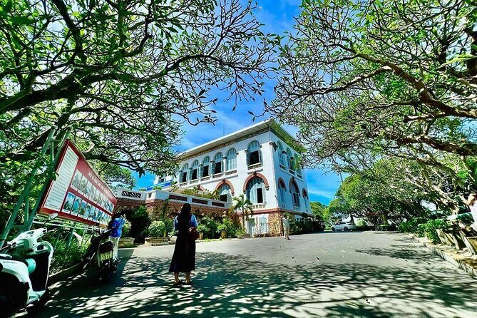 Vung Tau Highlights City Tour from Phu My Port - FAQ