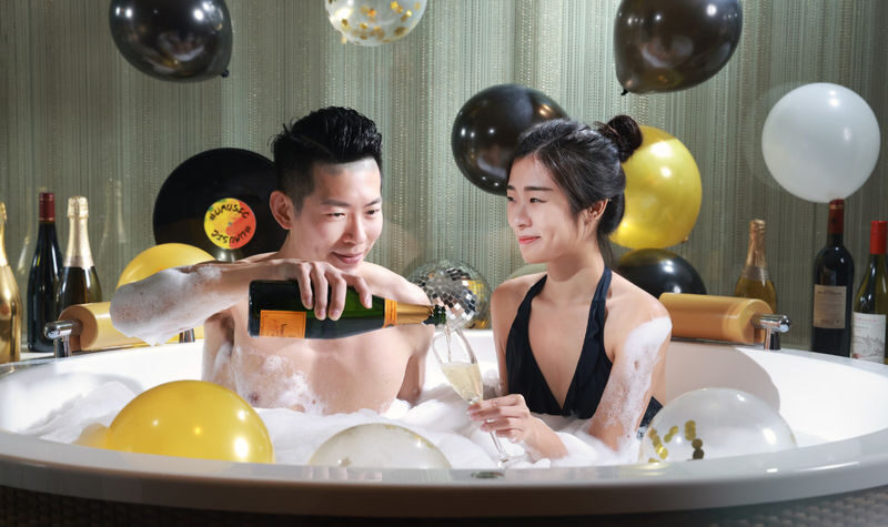 W Hong Kong - Bliss Spa Experience | Kowloon Station - A high-floor spa day in Kowloon