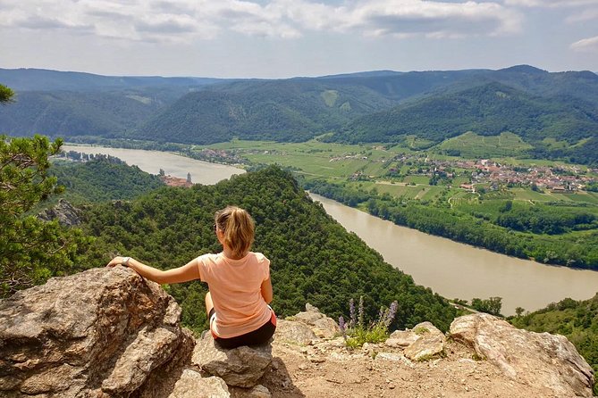 Wachau for Adventurers - Background