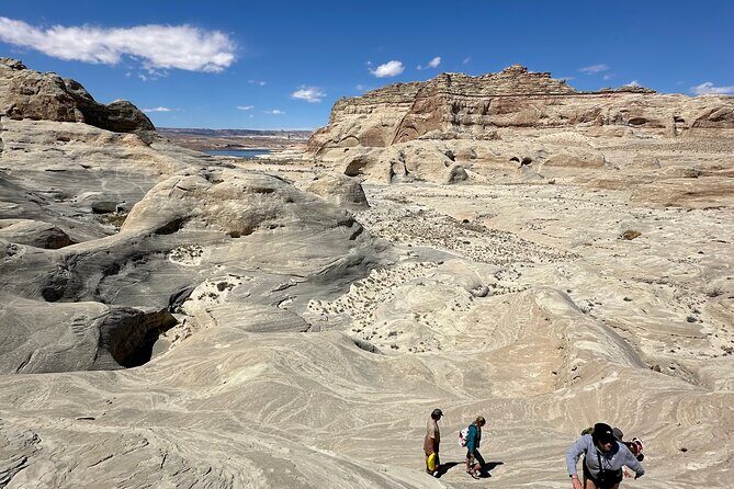 Wahweap Potholes private Kayaking and Hike at Lake Powell - Authentic Experiences and Insights from Reviews