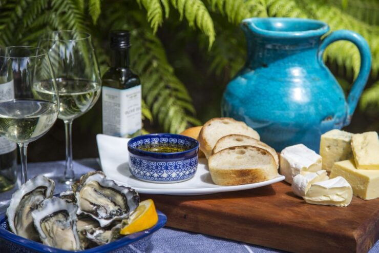 Waiheke Island Gourmet Food and Wine Tour With Platter Lunch - Highlights