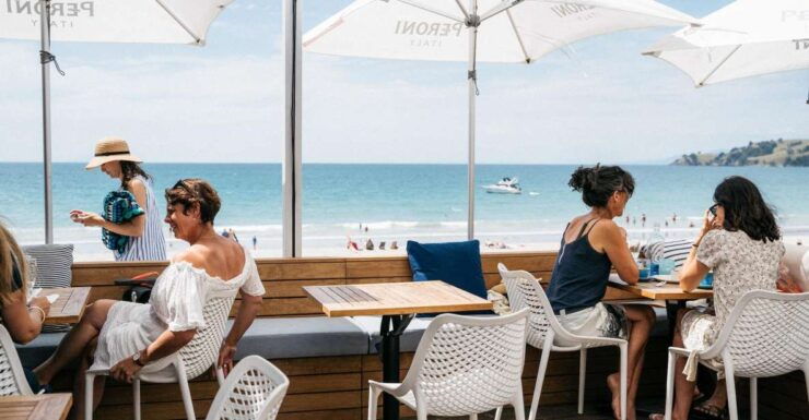 Waiheke Island: Tour With Wine Tastings and Restaurant Lunch - Full Description of the Tour