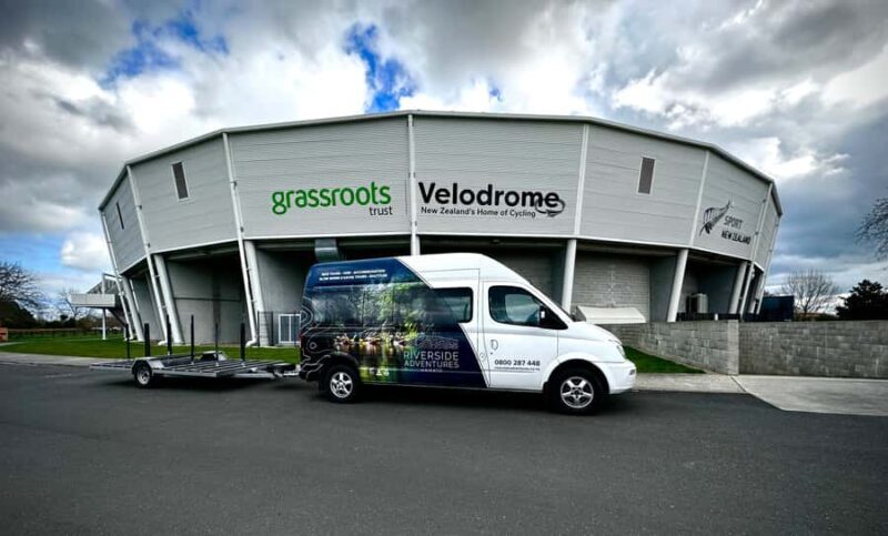 Waikato: Half-Day Karpiro River Trail Bike Tour - Transportation and Group Size