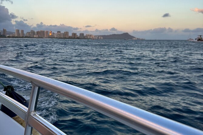 Waikiki Fireworks Cruise Tour - Review of Customer Experiences