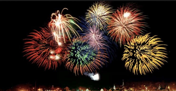 Waikiki: Friday Night Fireworks Catamaran Sail - Good To Know