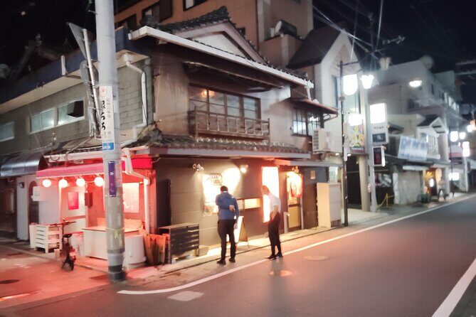 Wakayama: Bar Hopping in Kii-Tanabes Hidden Alleys - An In-Depth Look at the Tour Experience