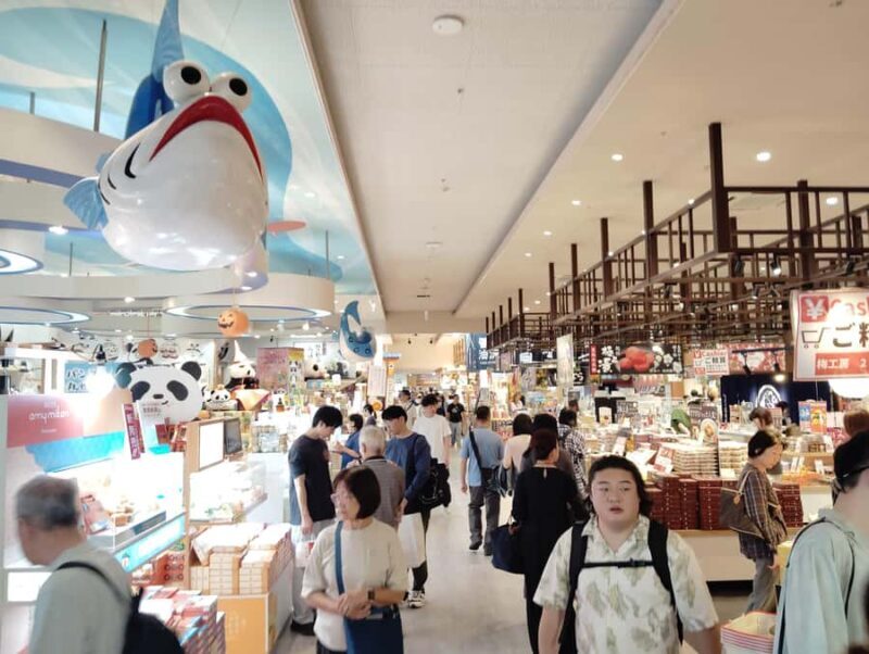 Wakayama: Explore Japans Seafood Culture at Toretore Market - Authentic Local Flavor and Hidden Gems