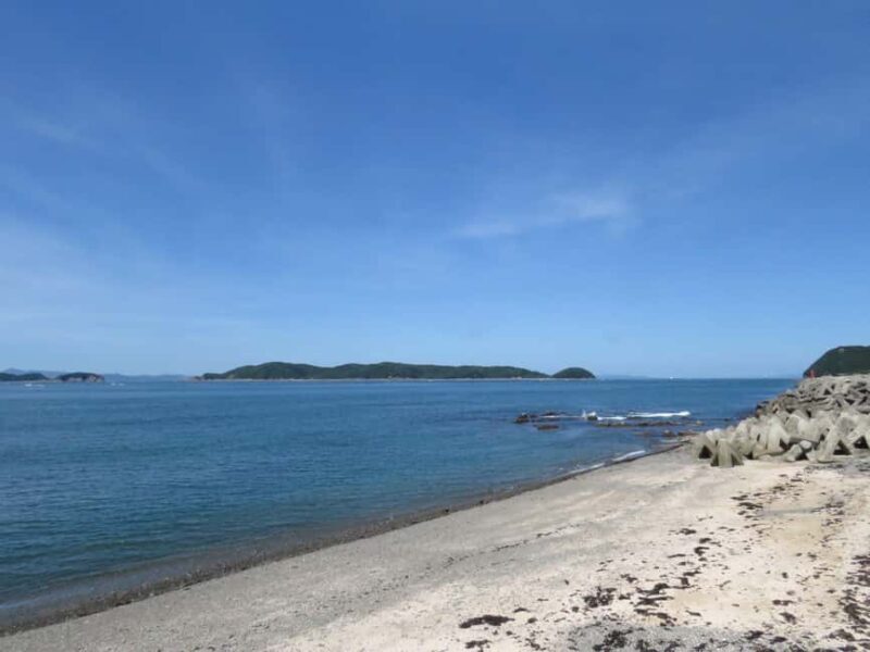 Wakayama: Kada Cycling Tour with Medetai Train Ride - Discovering Kada: A Fishing Town with Heart