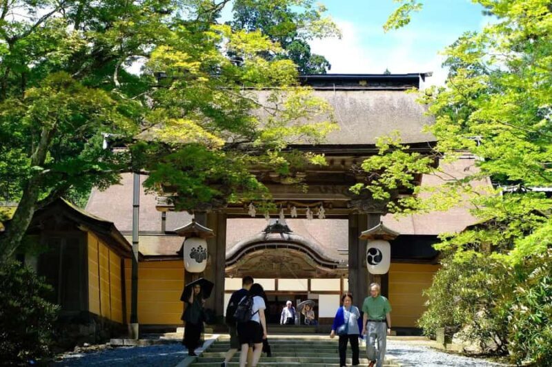 Wakayama & Koyasan: Private Tour with Hotel Pickup & Lunch - FAQs