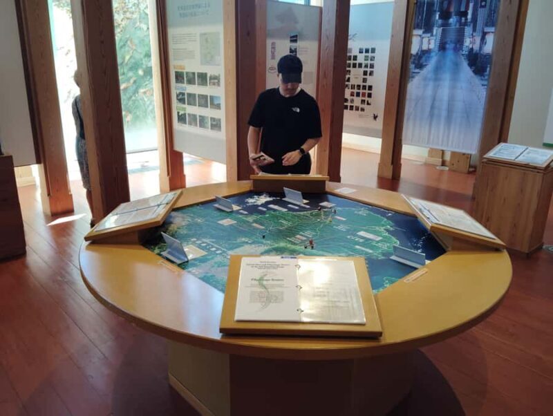 Wakayama: Legends and Purification at Kumano Hongu Shrine - Why This Tour Works Well