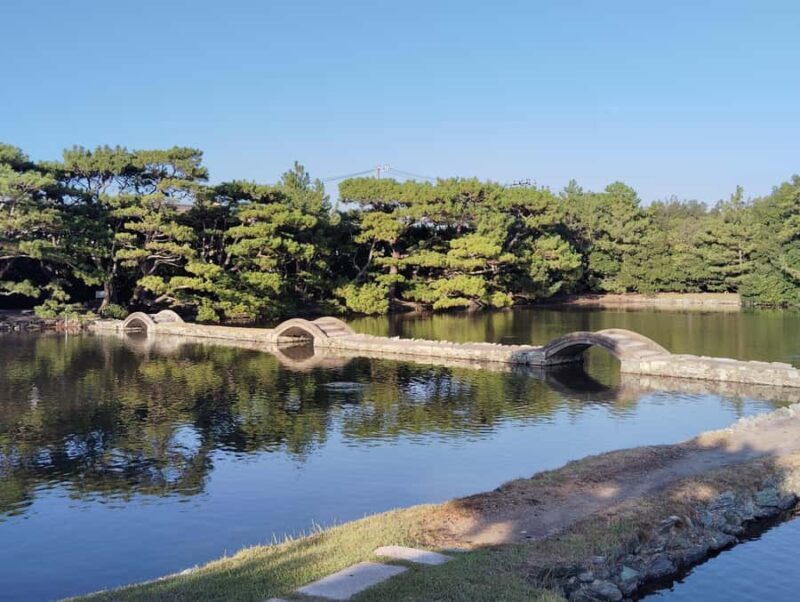 Wakayama: Yosuien  Tokugawa Garden of Edo Elegance - Who Will Love This Tour?