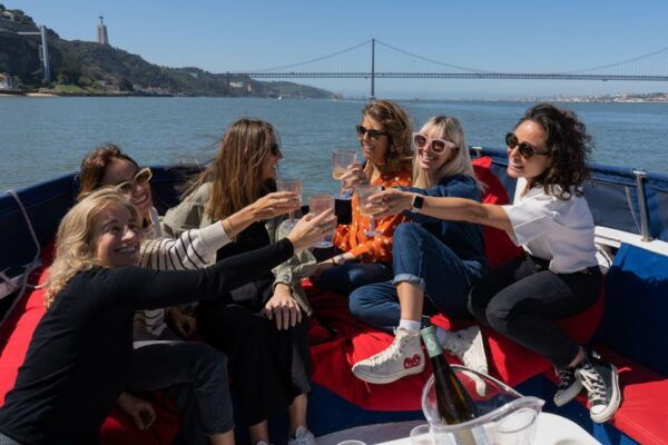 Wake up Lisbon - Private Morning Tour With Local Sailors - Booking Information