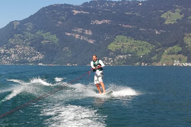 Wakeboarding Lake Zurich - Afternoon ! - Cancellation Policy
