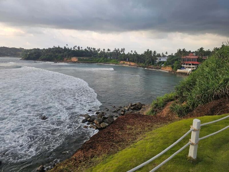 Waligama: Cliff Sunset Dining Experience + Wine - Why This Experience Is Worth Considering