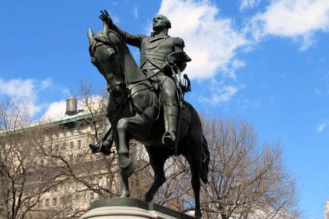 Walk 3 NYC Squares: Gramercy Park, Madison and Union Squares - Exploring New York City’s Hidden Charms: A Walk Through 3 Iconic Squares