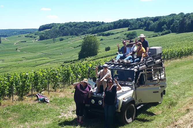 Walk and Champagne Tasting in Safari Mode - Directions