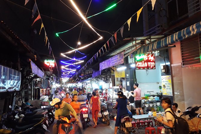 Walk Around The Markets Of Ho Chi Minh City By Night - Best Bargaining Practices in Ho Chi Minh City