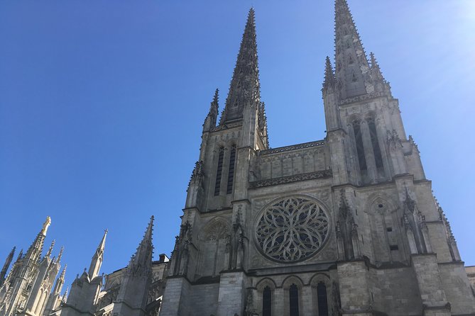 Walk in the City of Bordeaux - Highlights of the Guided Tour