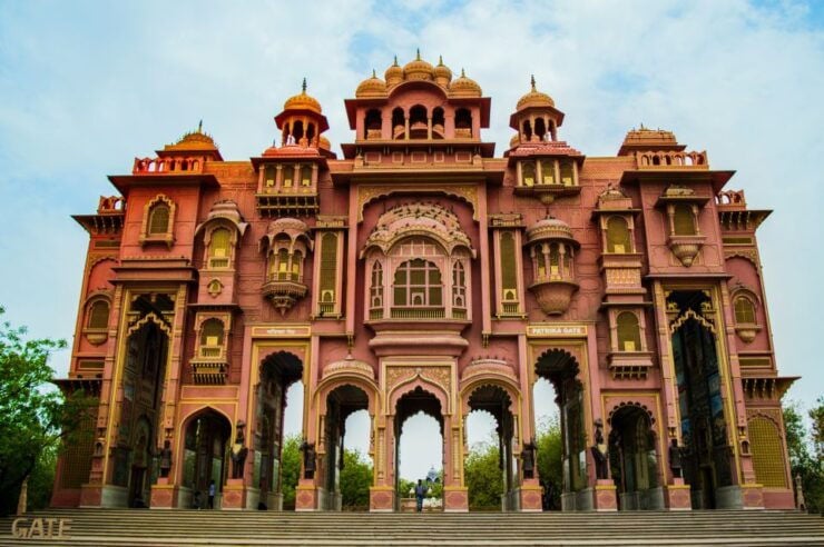 Walk in the Streets of Old Jaipur & Enjoy the Food - Flexible Booking Options