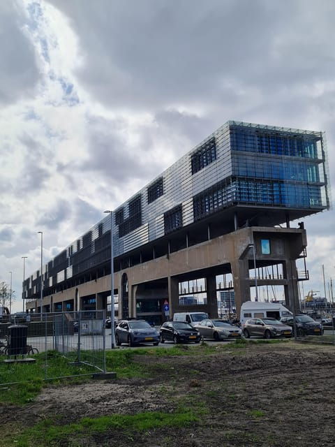 Walk on and Around the NDSM Site - Discover Damen Shiprepair