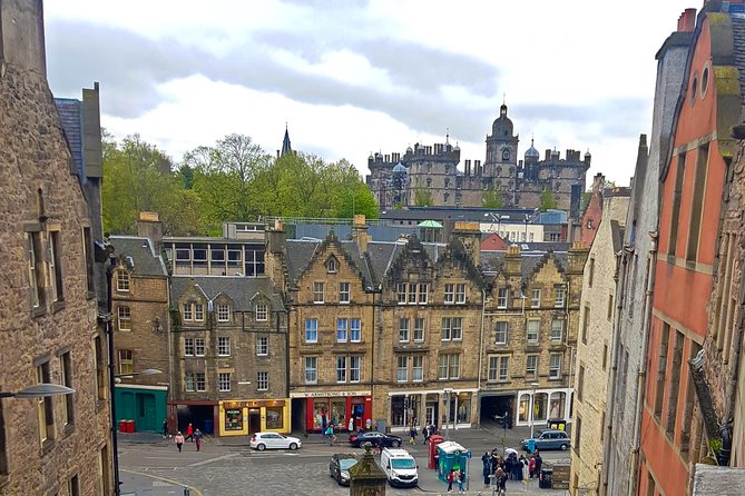 Walk on the Pages of Edinburgh – Guided Literary Tour - Famous Literary Sites to Explore