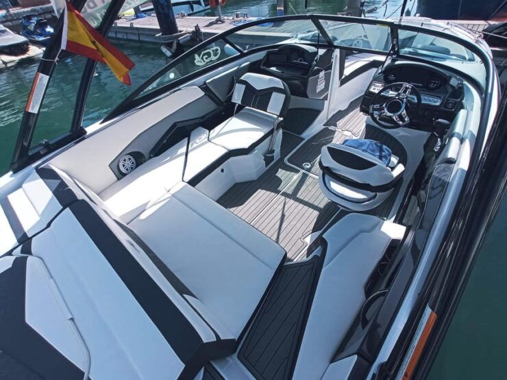 WALK THROUGH THE SAN FELIPE MOAT - Pricing and Booking