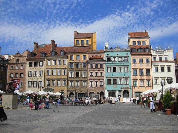 Walk Through the Warsaw Old and New Town: Like Phoenix From the Ashes - Good To Know