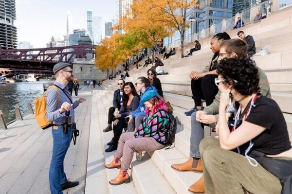 Walkin With Colin: Chicago Tour Du Jour - What to Expect on the Tour
