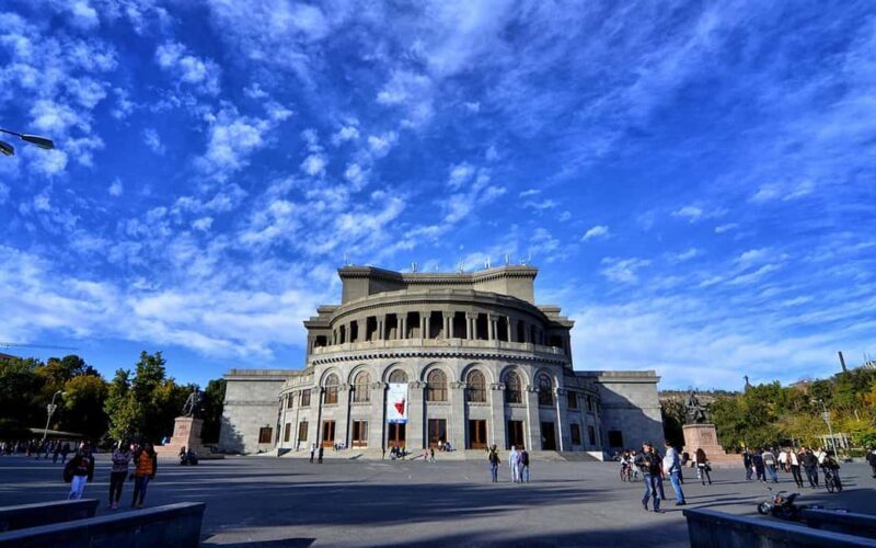 Walking City Tour in Yerevan with 10 yo Brandy & 5 Wines - A Closer Look at What You Can Expect