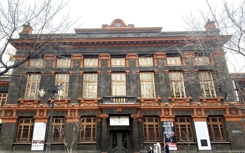 Walking City Tour in Yerevan with 10 yo Brandy & 5 Wines - FAQ