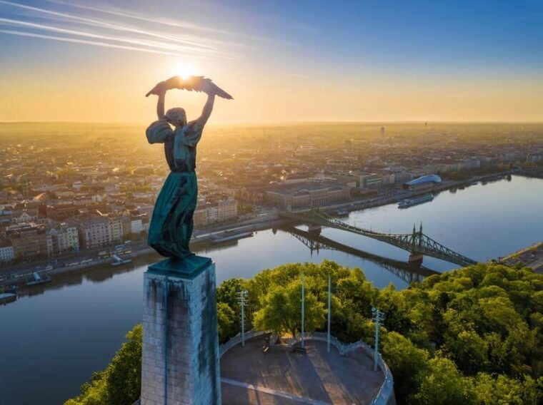Walking consultancy with alternative psychologist and author - Who Should Consider This Tour?  