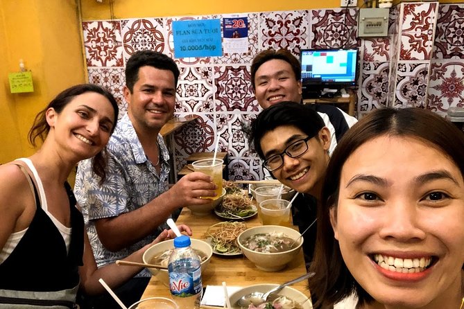 Walking Food Tour With Accommodation Pick Up - Good To Know