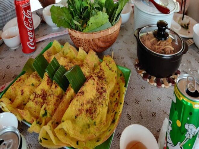 Walking Foodie Tour by Night - Itinerary Overview