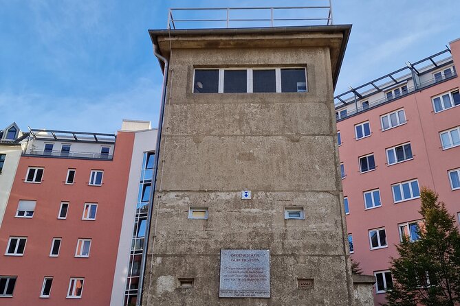 Walking on the Wall: 3-Hour Tour in Berlin - The Sum Up
