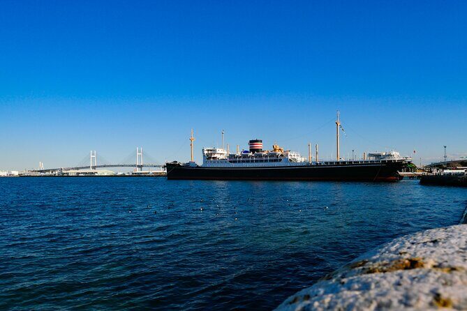 Walking Private Tour of Yokohama Cosmo World - An In-Depth Look at the Yokohama Private Tour