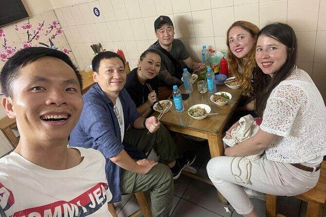 Walking Street Food Tour in Hanoi and Train Street - Exploring Hanoi’s Old Quarter on Foot