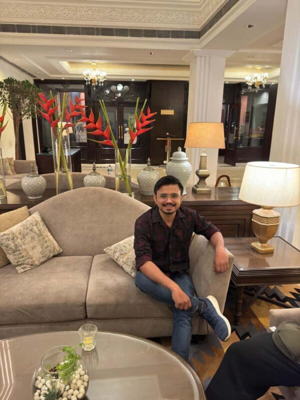 Walking through narrow street and exploring Ghats - Good To Know