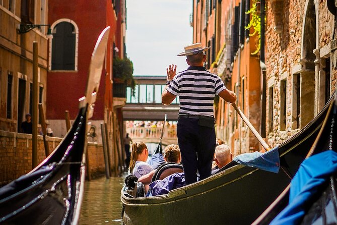 Walking Tour and Enchanting Gondola Journey in Venice - Recommendations
