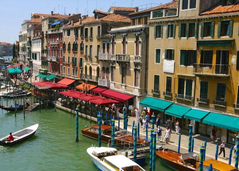 Walking Tour and Gondola Ride in Enchanting Venice - Exploring Venices Hidden Gems