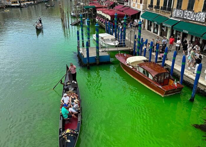 Walking Tour and Gondola Ride in Enchanting Venice - Frequently Asked Questions