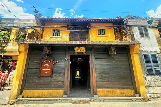 Walking Tour and Lantern Making Class in Hoi An - The Sum Up