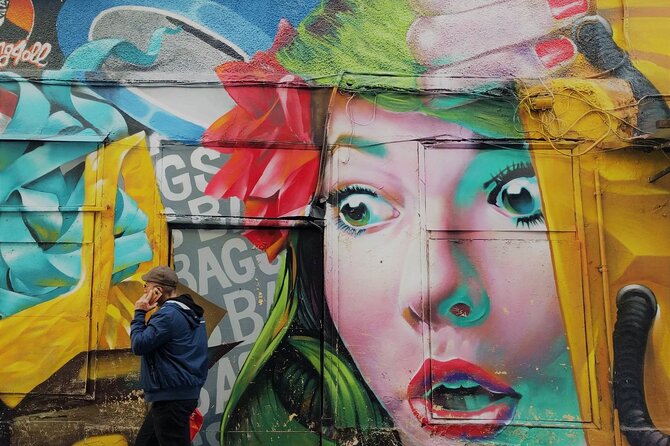 Walking Tour and Photography in Athens - Inclusions